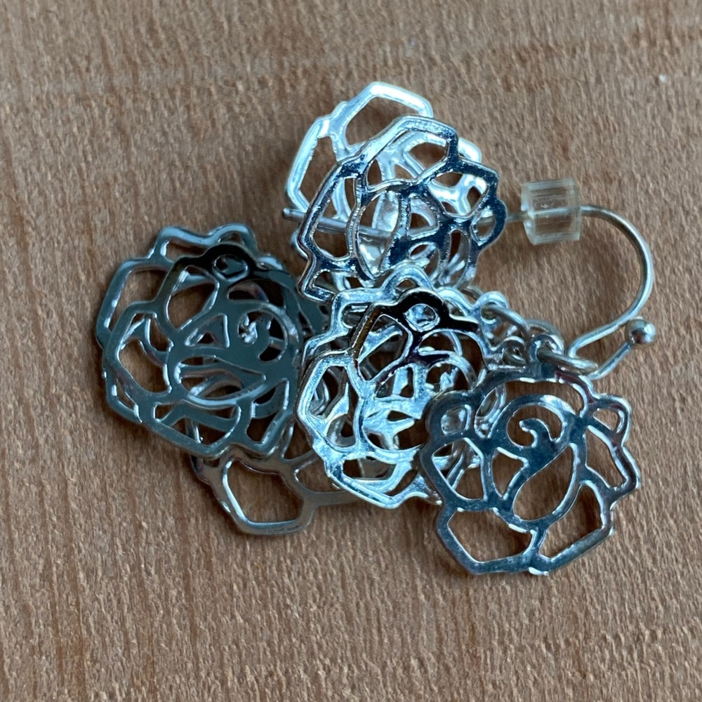 Stacked Flower Earrings - Picture 4 of 4